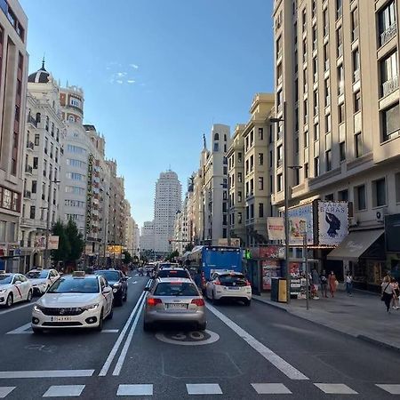 Apartamento En Gran Via De Madrid 45 4 Eksteriør billede