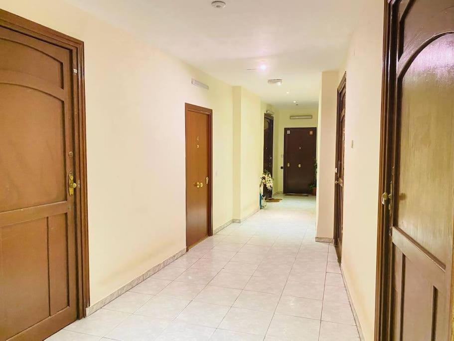 Apartamento En Gran Via De Madrid 45 4 Eksteriør billede