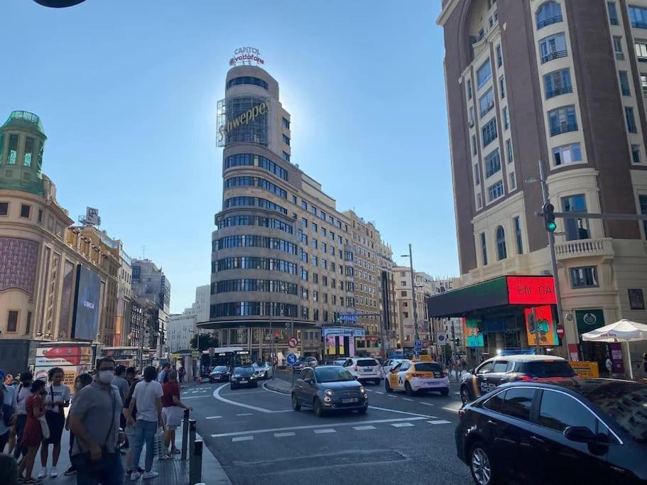 Apartamento En Gran Via De Madrid 45 4 Eksteriør billede